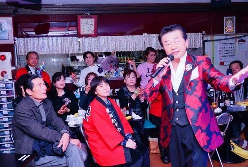 20160130カラオケ新年会愛田幾也-3-500.jpg