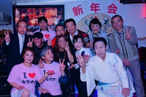 20160130カラオケ新年会愛田幾也-10-500.jpg