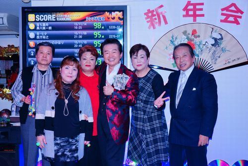 20160130カラオケ新年会愛田幾也-9-500.jpg